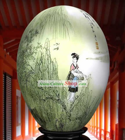 中国の驚異のハンドは、カラフルな卵 - 古代のカントリーガールを塗装