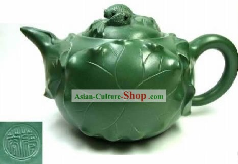 Chinese Classic Hand Made Green Clay Teekanne-Goldfish