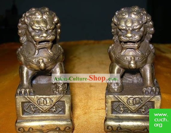 Clásico chino de bronce del Rey León