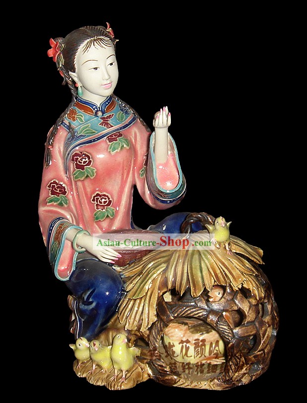 チキンと中国の見事な磁器グッズ - 古代の女性