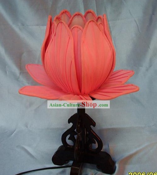 Hand Made Antique Style Silk Lotus Lantern (red)
