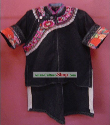 Потрясающие меньшинств Мяо шелковой нитью ручная вышивка китайская куртка