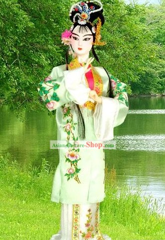 Chinese Silk Peking-Oper Figurine-Cui Yingying