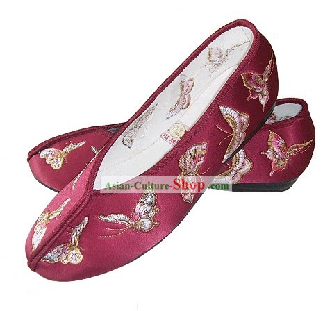 中国の伝統手作りの刺繍蝶のサテンの靴（茶色）
