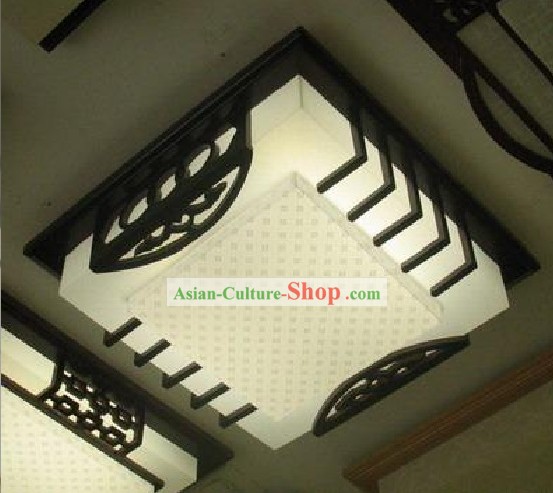 Chino tradicional hecha a mano y la linterna Pergamino techo de madera