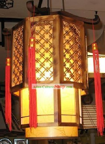 Chinesische klassische handgemachte Pergament und Holz hängende Laterne