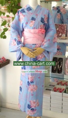 Traditionelle Pink und Purple Flowery japanischen Kimono Handtasche und Geta Full Set