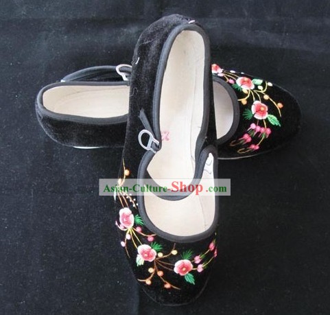 China Yunnan zapatos de terciopelo hecha a mano