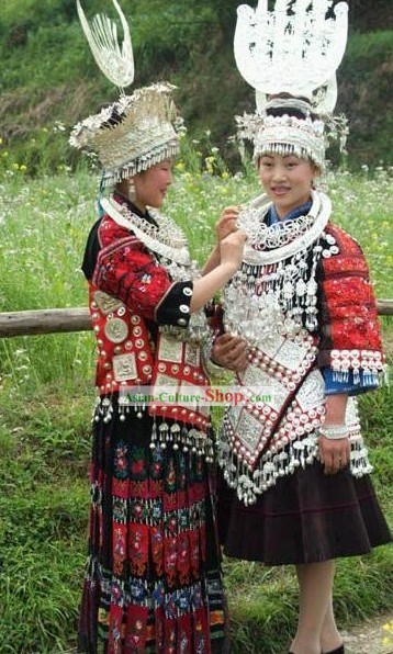 Chinese Minority Miao Miao Vestido tradicional e Cabeça de Prata Gear e Miao Prata Colar Jogo