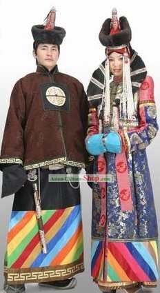 Traditional Chinese Minority Wedding Dress and Hat for Bride and Bridegroom