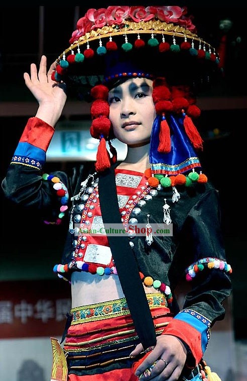 Vestido chino minoritarias tradicionales de larga y sombrero juego completo