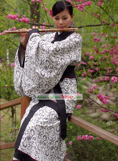China Ancient Han Dynasty Clothing Complete Set for Women