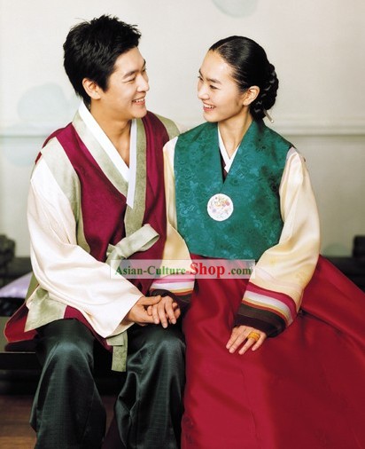 Traditionelle koreanische Dress for Paar
