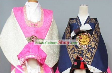 Tradicional de la boda de vestir hanbok coreano de Pareja