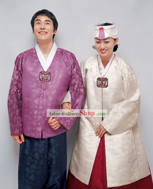 Traditional Korean Hanbok for Couple