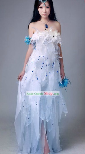 Ancient Chinese Moon Fairy Costumes and Headpiece