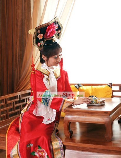 Qing Dynasty Princess Costume and Hat