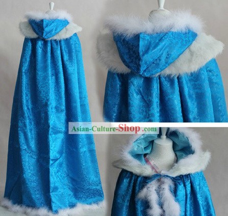 Ancient Chinese Blue Winter Cloak