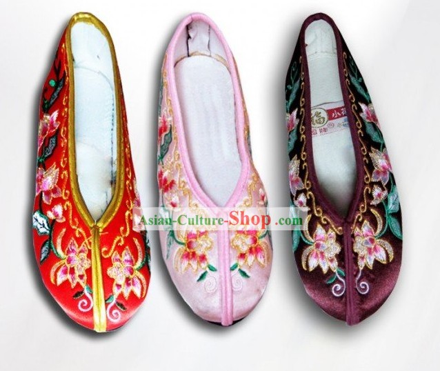 Chinese Flower Embroidery Shoes for Children