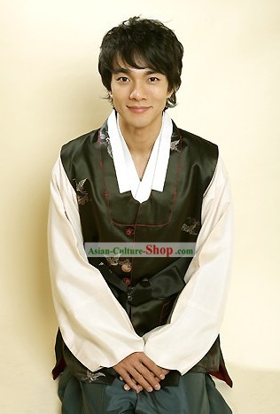 Traditional Korean Hanbok Coat Set for Men