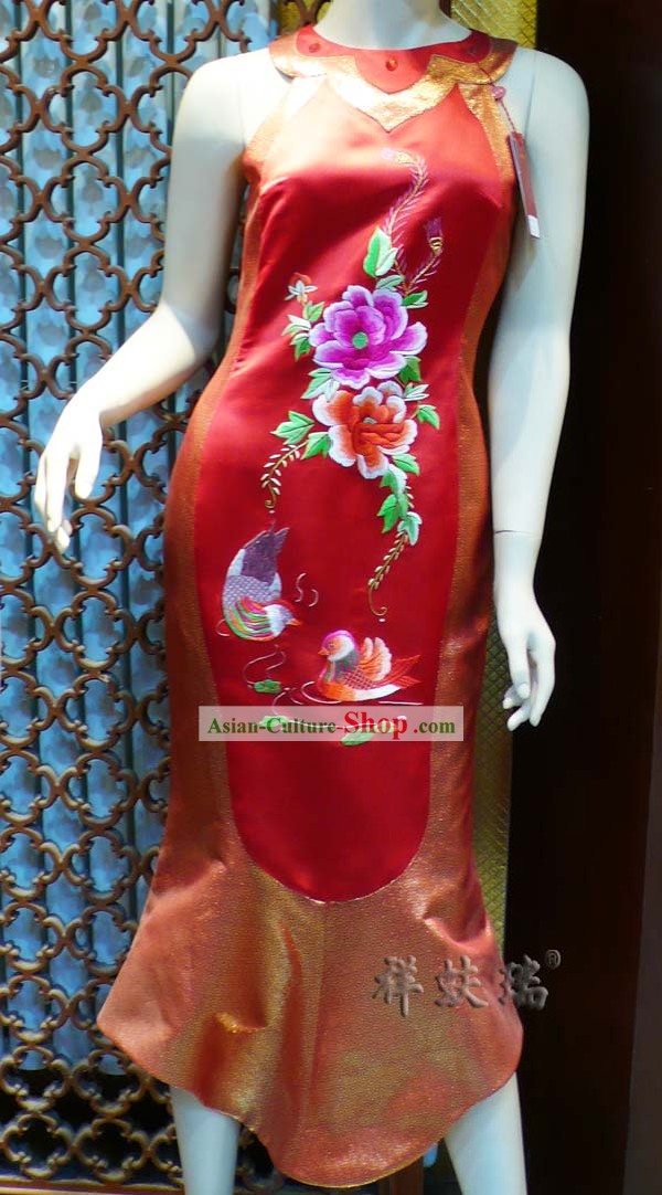 Beijing Rui Fu Xiang Silk Red Hand Embroidered Cheongsam for Women