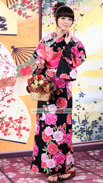 일본 전통 기모노 복장 유타카 오비와 여성 게타 샌달 완전한 세트