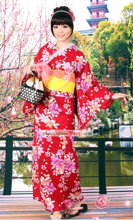 Traditional Japanese Yutaka Kimono Clothing Obi and Geta Sandal Complete Set for Women