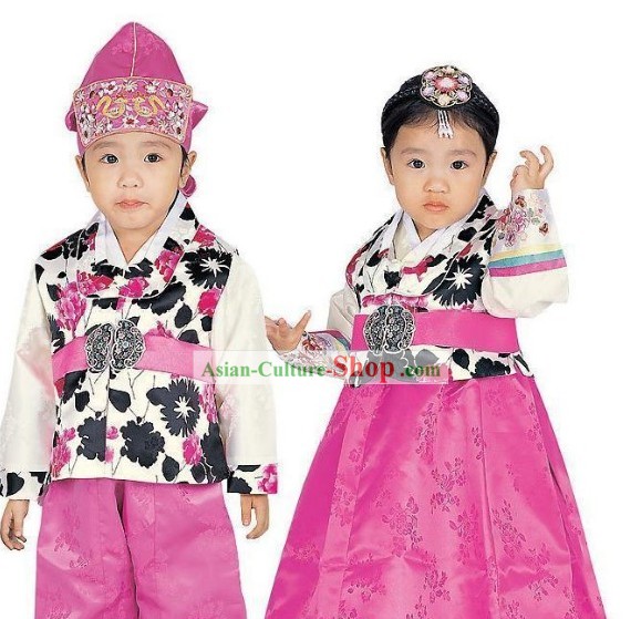 Traditional Korean Costumes 2 Sets for Kids