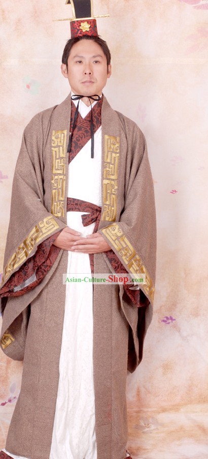Ancient Chinese Han Dynasty Male Clothing and Hat