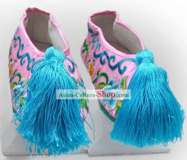 Traditional Female Manchu Shoes