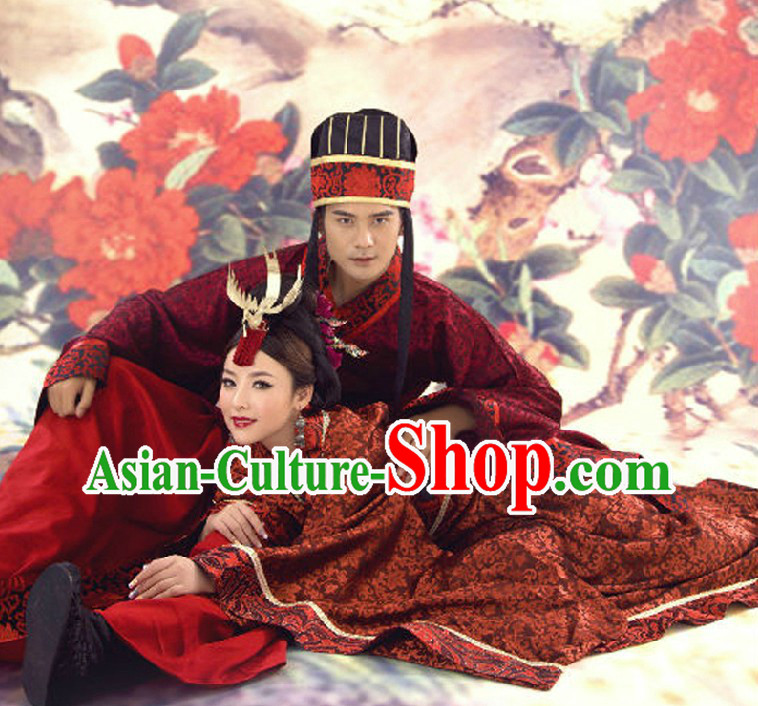Ancient Chinese Red Royal Wedding Dresses for Brides and Bridegrooms