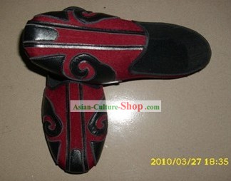Traditional Chinese Red Taoist Cloud Shoes