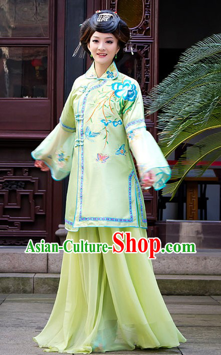 Traditional Chinese Min Guo Time High Collar Butterfly and Flower Clothing