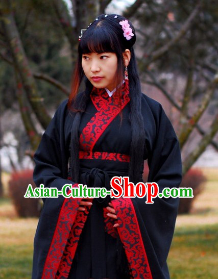 Ancient Chinese Empress Black Clothing with Embroidered Red Trim