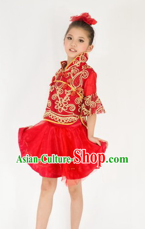 Traditional Chinese Red Mandarin Costumes for Women