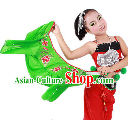 Traditional Chinese Ethnic Attire and Hat for Kids