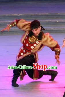 Traditional Chinese Mongolian Clothing for Men
