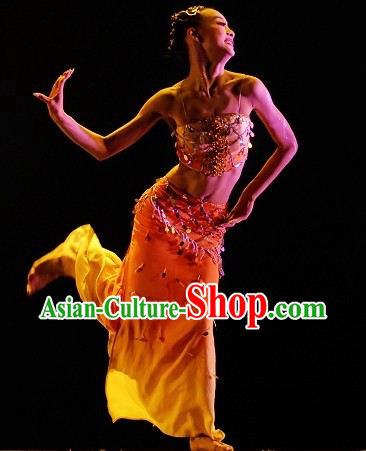 Traditional Chinese Yunnan Province Ge Ba Dance Costume for Women