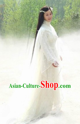 Ancient Chinese Princess White Costumes and Headwear for Women