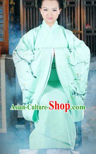 Traditional Ancient Chinese Light Green Plum Blossom Clothes for Women