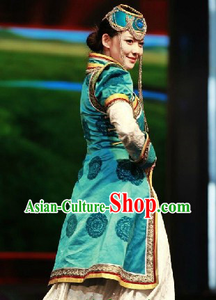 Chinese Traditional Mongolian Robe and Hat for Women