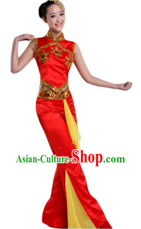 Traditional Chinese Red Fan Dancing Costumes and Headpiece for Ladies