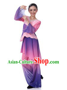 Traditional Chinese Fan Dance Clothing and Hat for Women