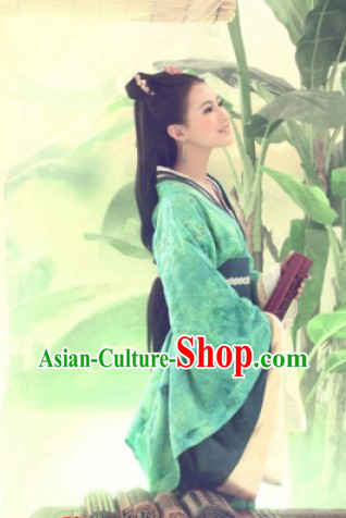 Ancient Chinese Green Han Dynasty Robe for Women