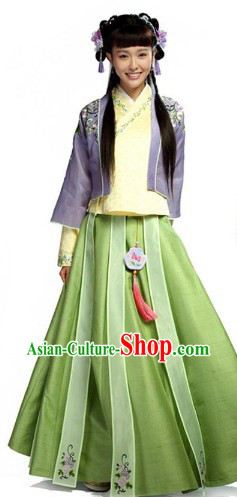 Ancient Chinese Lovely Lady Clothing Complete Set