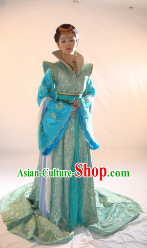 Ancient China Princess Blue Clothing Complete Set and Hair Accessories