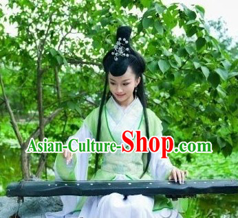 Traditional Ancient Chinese Light Green Lady Costume