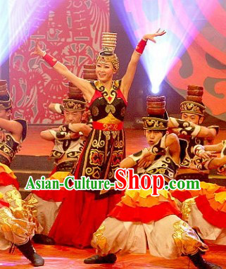 Traditional Chinese Xinjiang Ethnic Dancing Costumes and Hat for Women