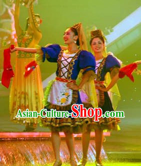 Traditional Chinese Xinjiang Restaurant Costumes and Hat for Women