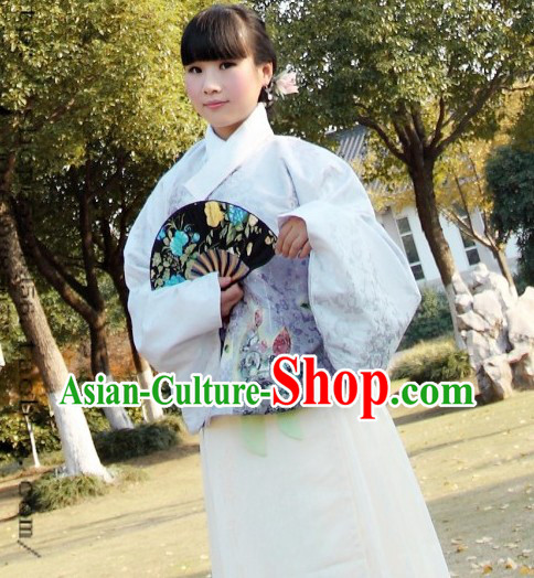 Traditional Chinese Ming Dynasty Butterfly Clothes Complete Set for Women